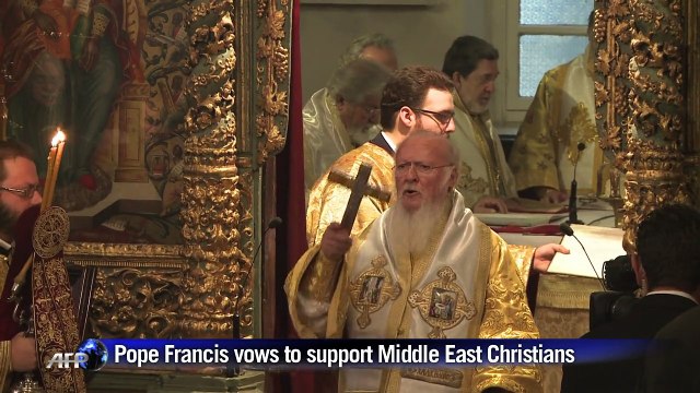 Pope, Orthodox Patriarch pledge to support Mideast Christians