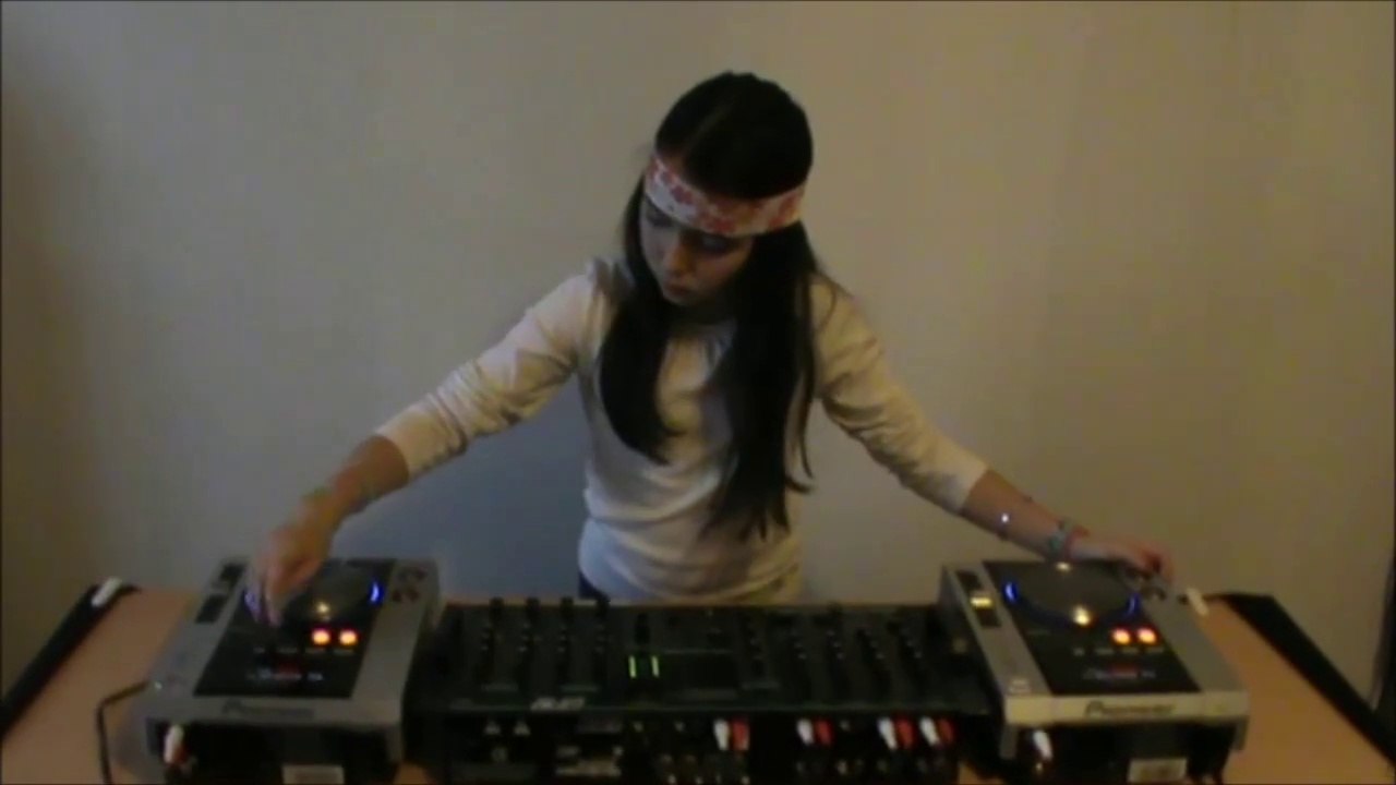 Dj Eva mix Eurythmics et Chic