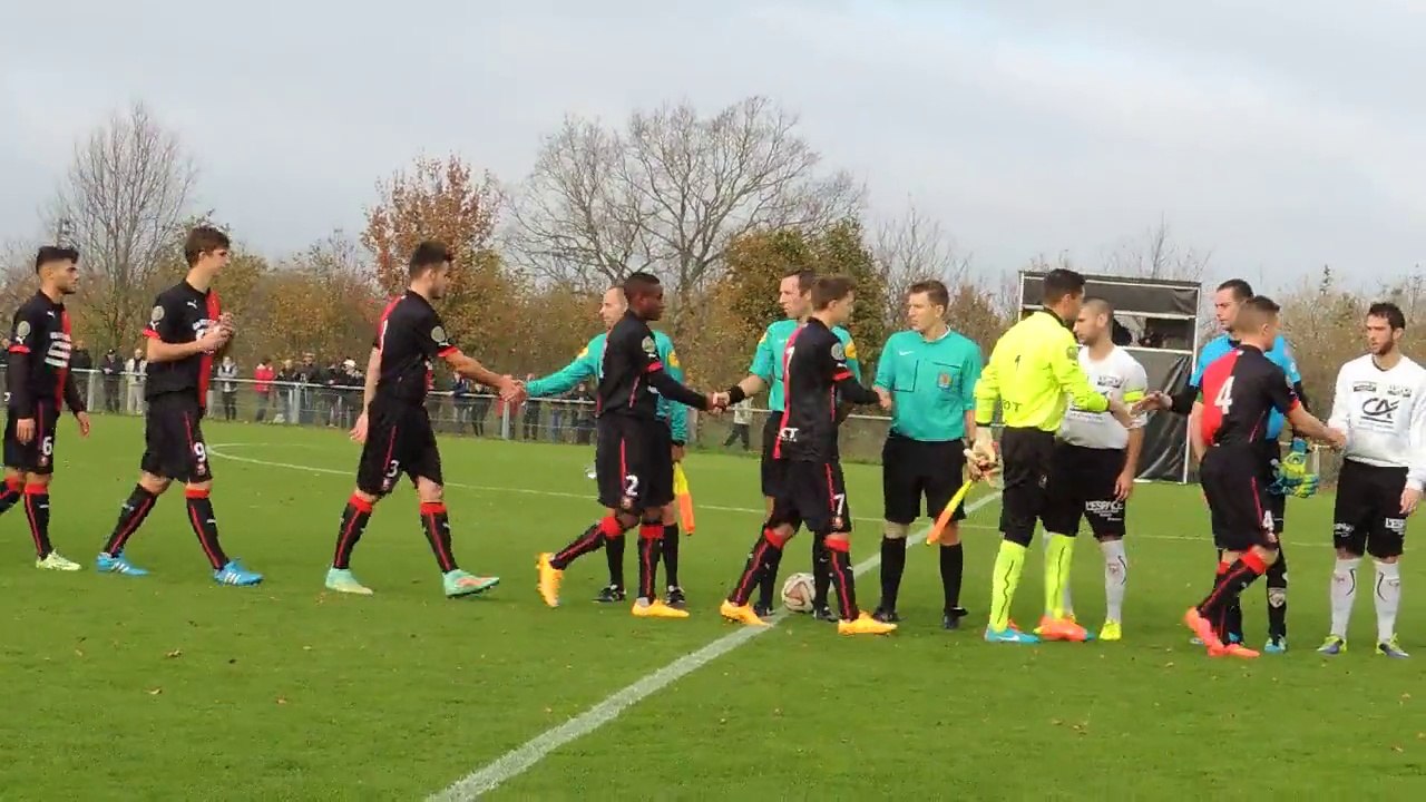 30/11/14 : CFA 2 : SRFC-TA : Entrée des équipes