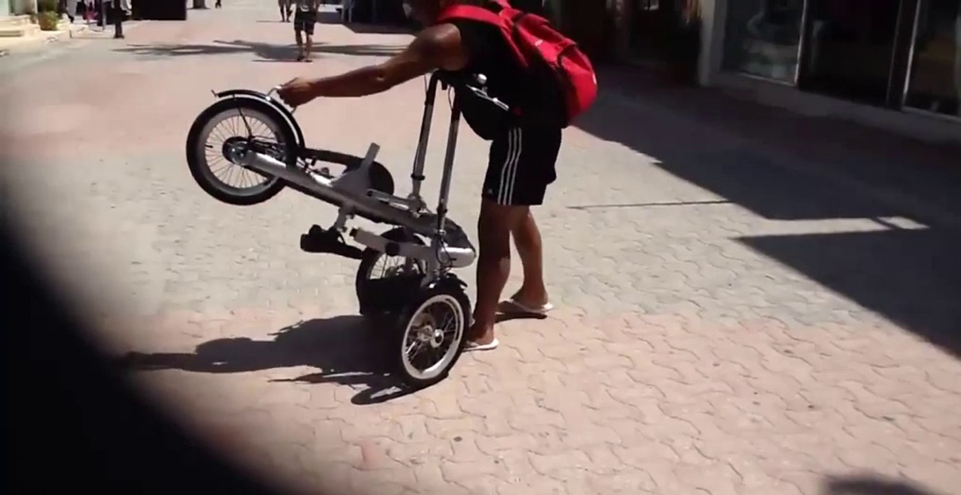 bicycle becomes stroller