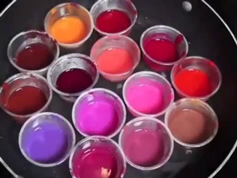 How to make your own lipsticks using crayons