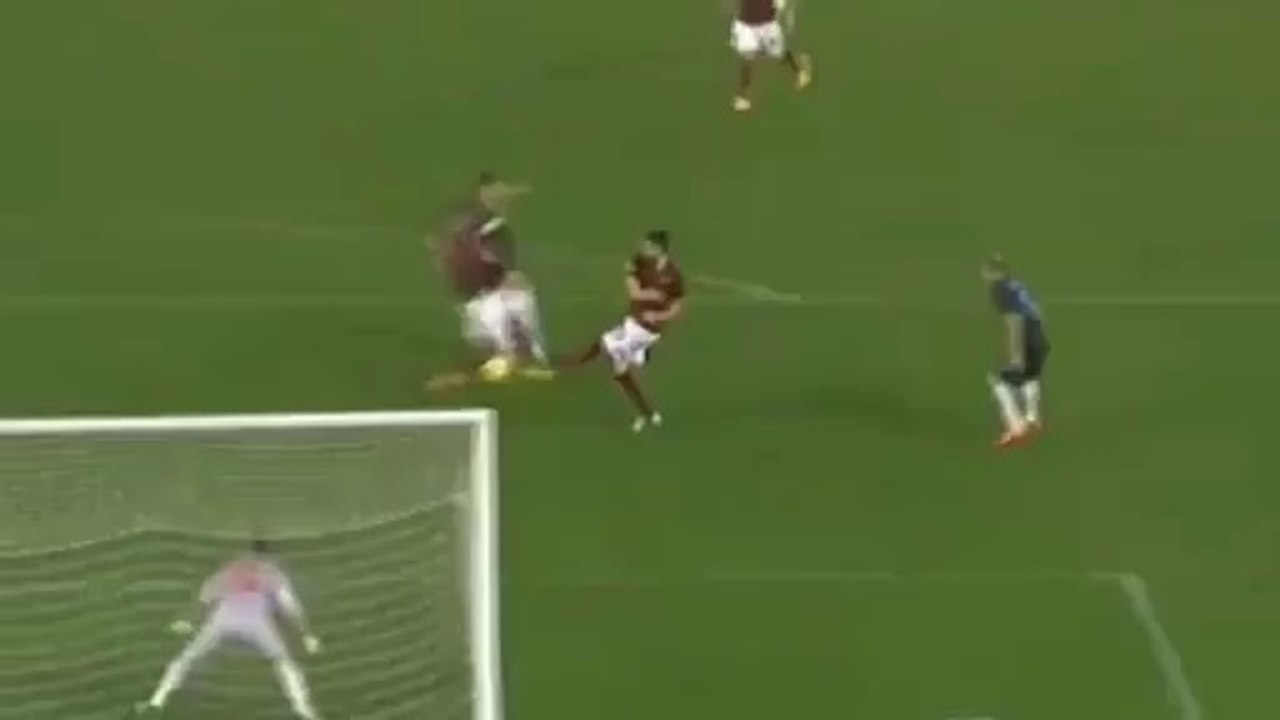 Pablo Osvaldo GOAL - AS Roma vs Inter 2-2