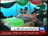 Karachi Main PPP kay Jiyalay Cake par Toot Pare