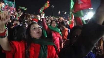 Pakistan'da Hükümet Karşıtı Gösteriler