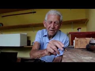 Aos 92 anos, "aventureiro" se dedica a alegrar as crianças