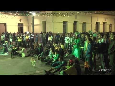 Torcida em Campinas sofre com derrota do Brasil