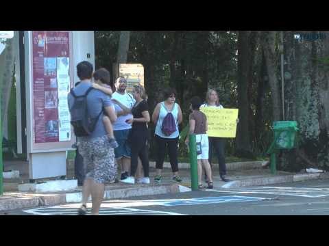 Defensores de animais promovem protesto no Bosque dos Jequitibás