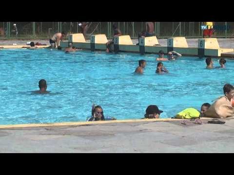 Calor lota piscinas em Campinas