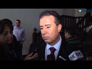 Candidatos fazem debate na Hípica