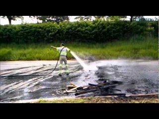 Protesto do MTST fecha estrada e gera congestionamento