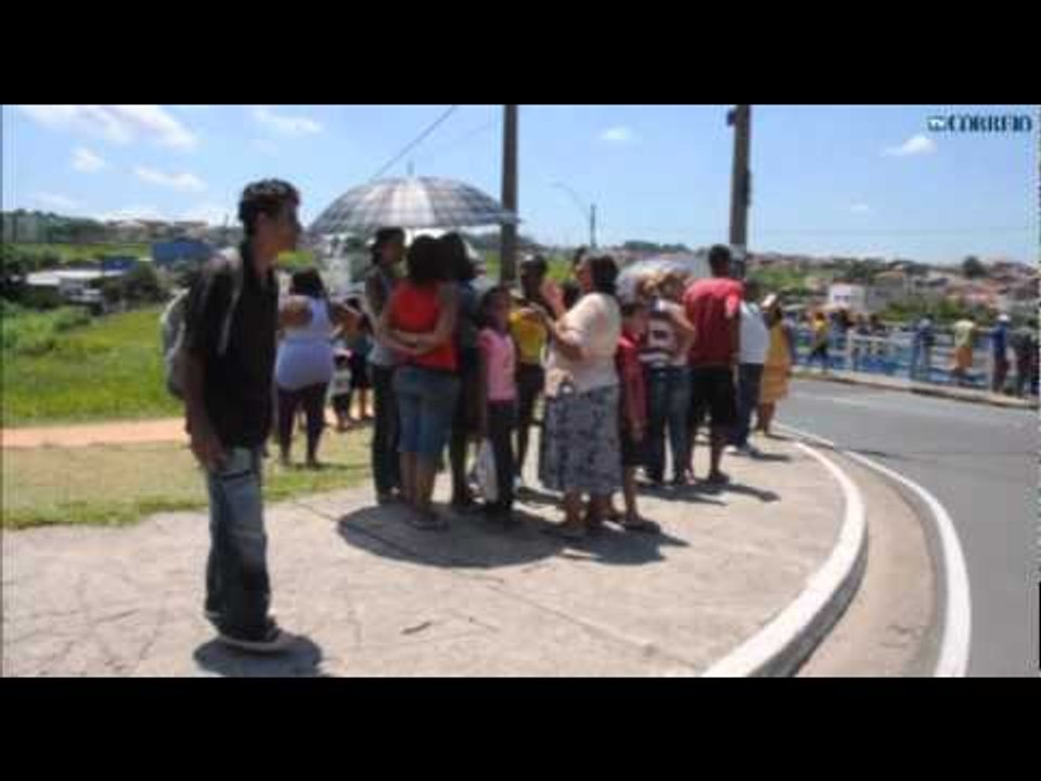 Estupros levam mulheres a protestar