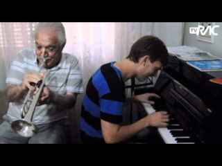 Pianista mistura MPB e Clássico