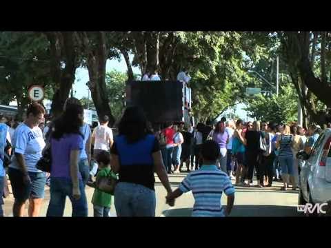 Servidores mantém greve e marcam nova assembleia