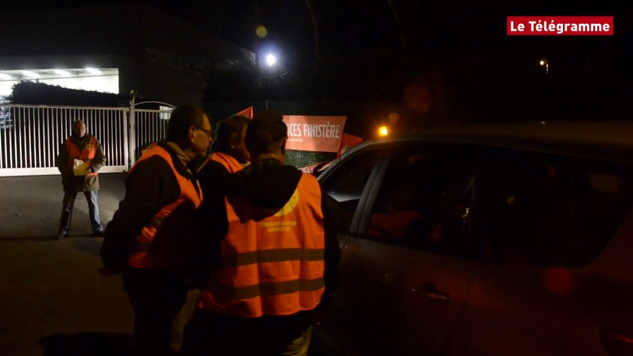 Quimper. La CFDT d'Elis-Localinge manifeste devant l'usine