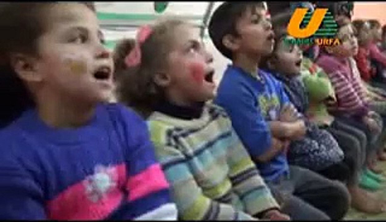 GAZETECİLER SURİYE KAMPINI GEZDİ