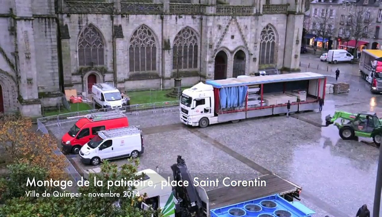 La patinoire place Saint Corentin montée en 1 minute !