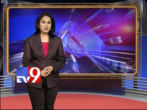 Start textile mills, parks to ensure livelihood of weavers - MP Butta Renuka