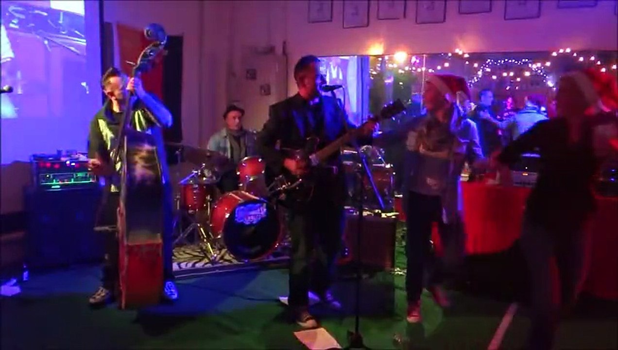 Hot Wheels Live (Rockin Christmas Party 2014)