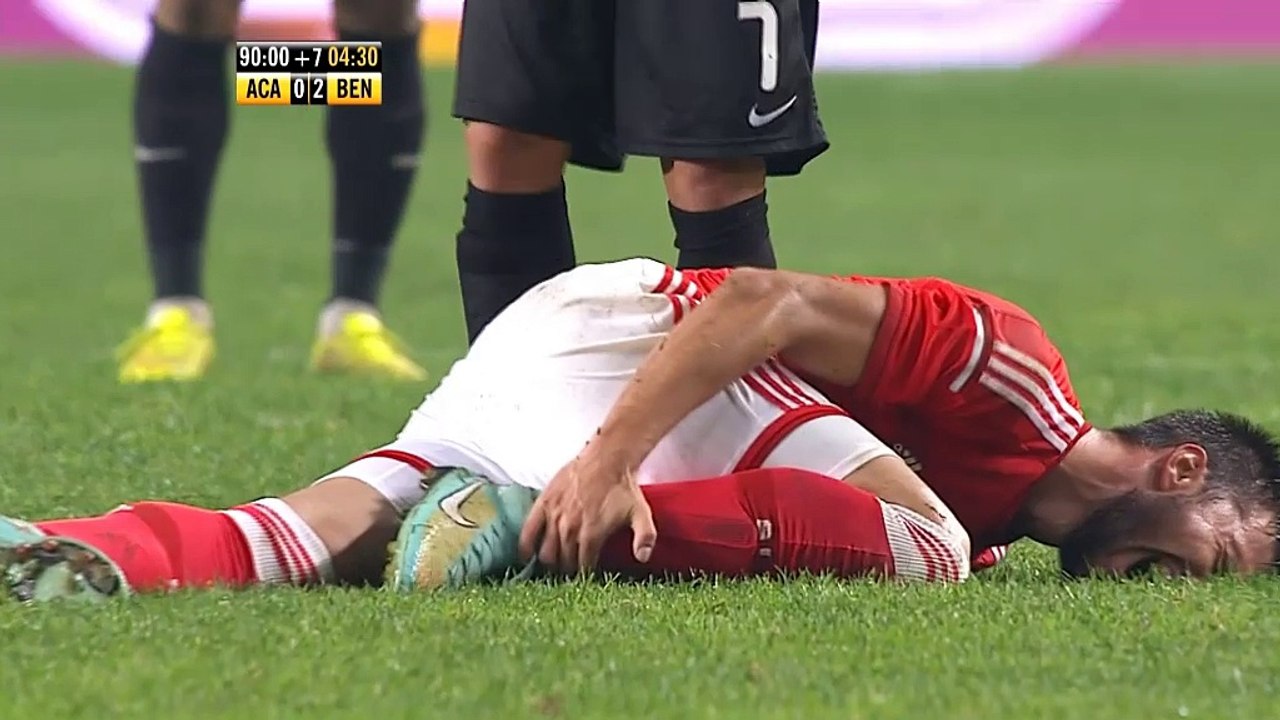 Reus reloaded! Übler Tritt gegen Benfica-Star