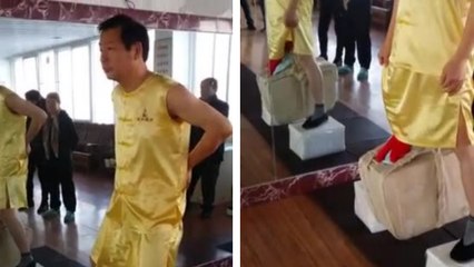 Un maitre Kung-fu soulève 80kg avec ses testicules