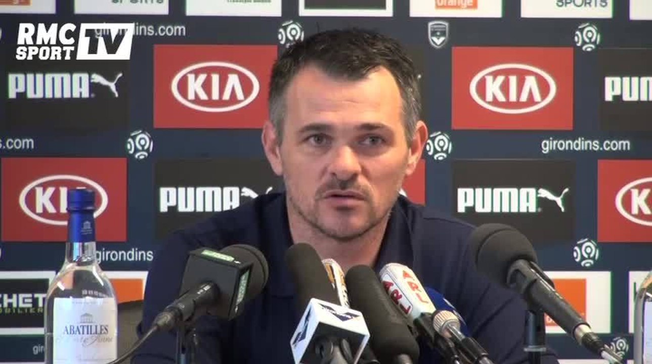 Football / Sagnol : "Henry ? Un monument du football français !" 01/12