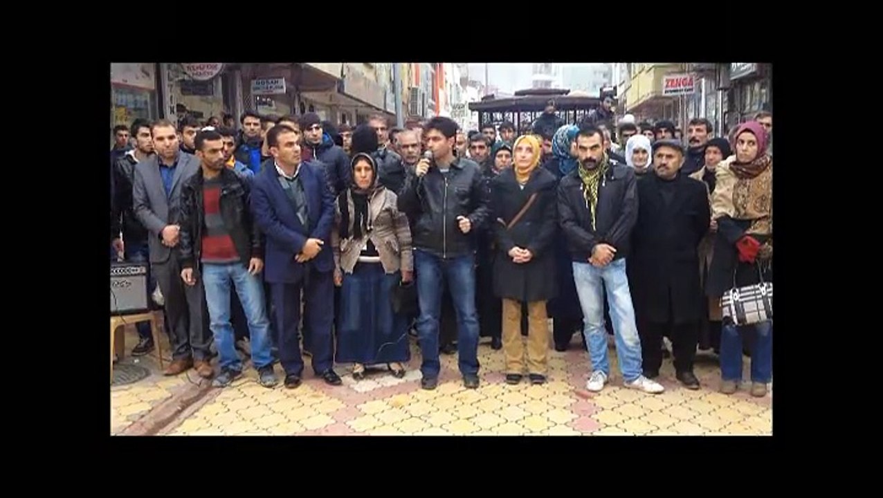 Kurtalan'da Kepenkler Kobanî İçin İndi