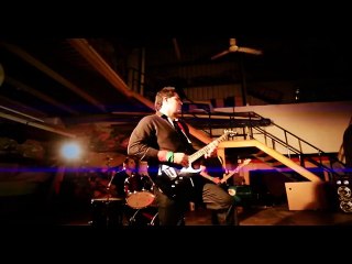 Tabdeeli Aagayi Hai Yaaro