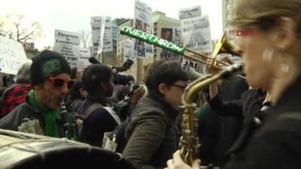 Ferguson Protestosunda Bir Türk Gözaltına Alındı 1-