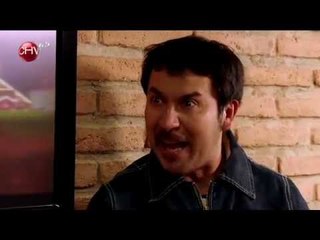 El Celoso no deja que su mujer vea películas 3D