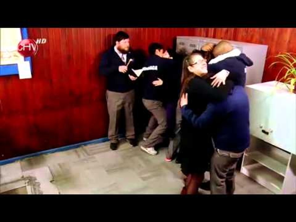 Pablo Escolar -- Las alumnas de intercambio hacen su trabajo