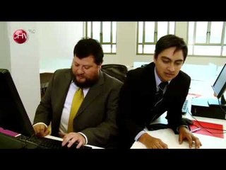 Rodrigo Salinas cometió el error de hablarle al "copión" de la oficina