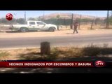 Graban a funcionarios municipales arrojando basura en Quinta Normal - CHV Noticias
