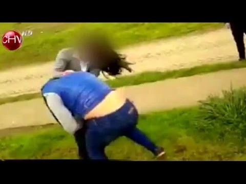 Video muestra pelea entre dos niñas escolares de Valdivia - CHV Noticias
