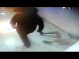 Guardias de supermercado torturaron a mechero y lo desnudaron - CHV Noticias