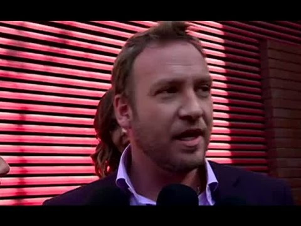 Mira por qué Julián Elfenbein escapó de Martín Cárcamo | SQP