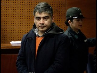 Carlos Tejos no se presenta a audiencia y se excusa con licencia médica