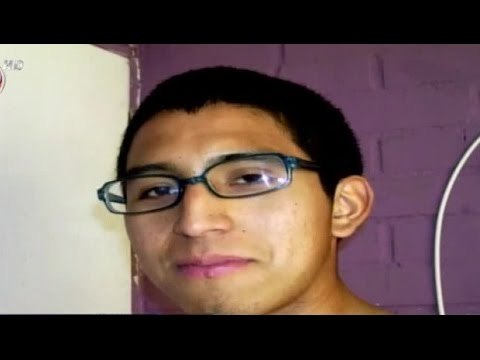 Joven amenazó con un cuchillo a policía en Aeropuerto de Santiago - CHV Noticias