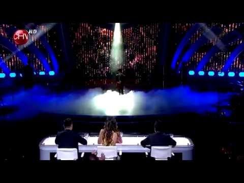 Alex Rubio emocionó al jurado con su interpretación - SUPERESTRELLAS