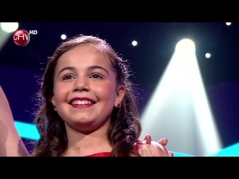 Paz Binimelis se lució con sus tonos altos en la gala - SUPERESTRELLAS