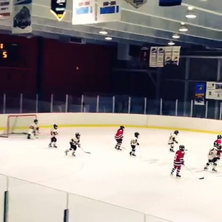 Erwan en défenseur qui s'échappe