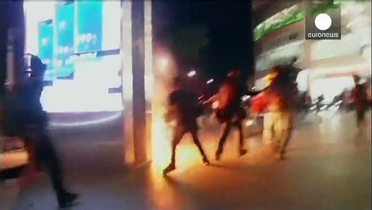 Погромы в Мехико: протестующие требуют отставки президента