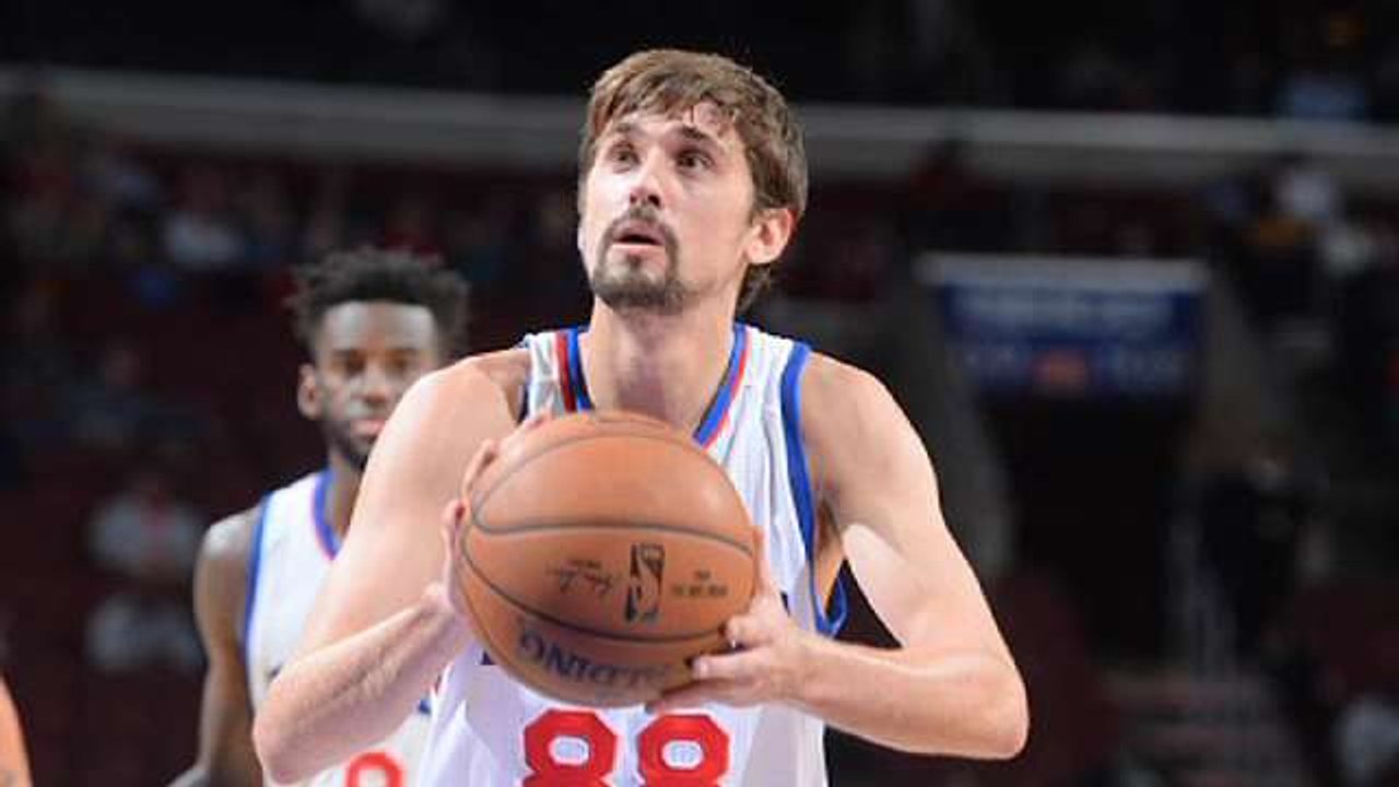 Spurs Drop Sixers to 0-17