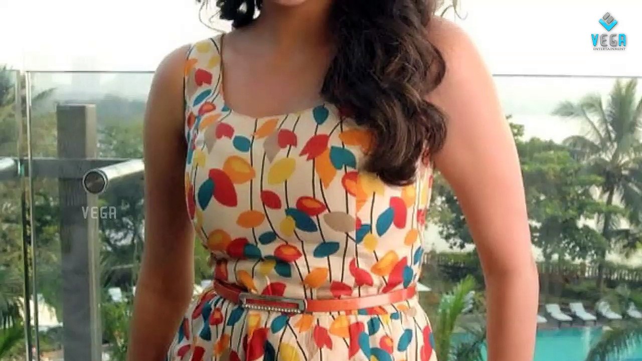 When Dhanush Floored Kajal : Latest Tamil Film News