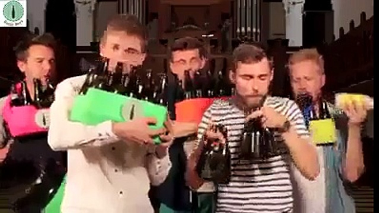 Michael Jackson joué grâce à des bouteilles de...