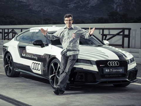 A bord de l'Audi RS7 sans conducteur !