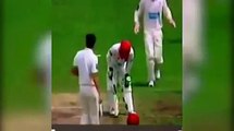▶ phlip huges died very sad news see How Phil Phillip Hughes Hurt Got hit by the bouncer
