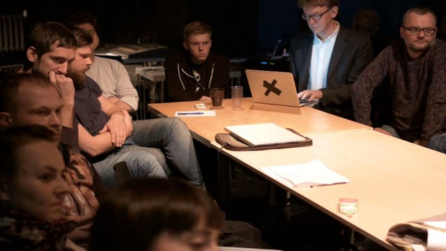 Małgorzata Kasprzycka „Cały dzień myślę o księżycu” – spektakl _ sztuki wizualne