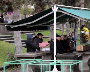 5 Aylık Kızını Musalla Taşına Bıraktı