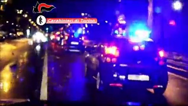 Torino - Sequestro armi durante perquisizione in campo nomadi (02.12.14)