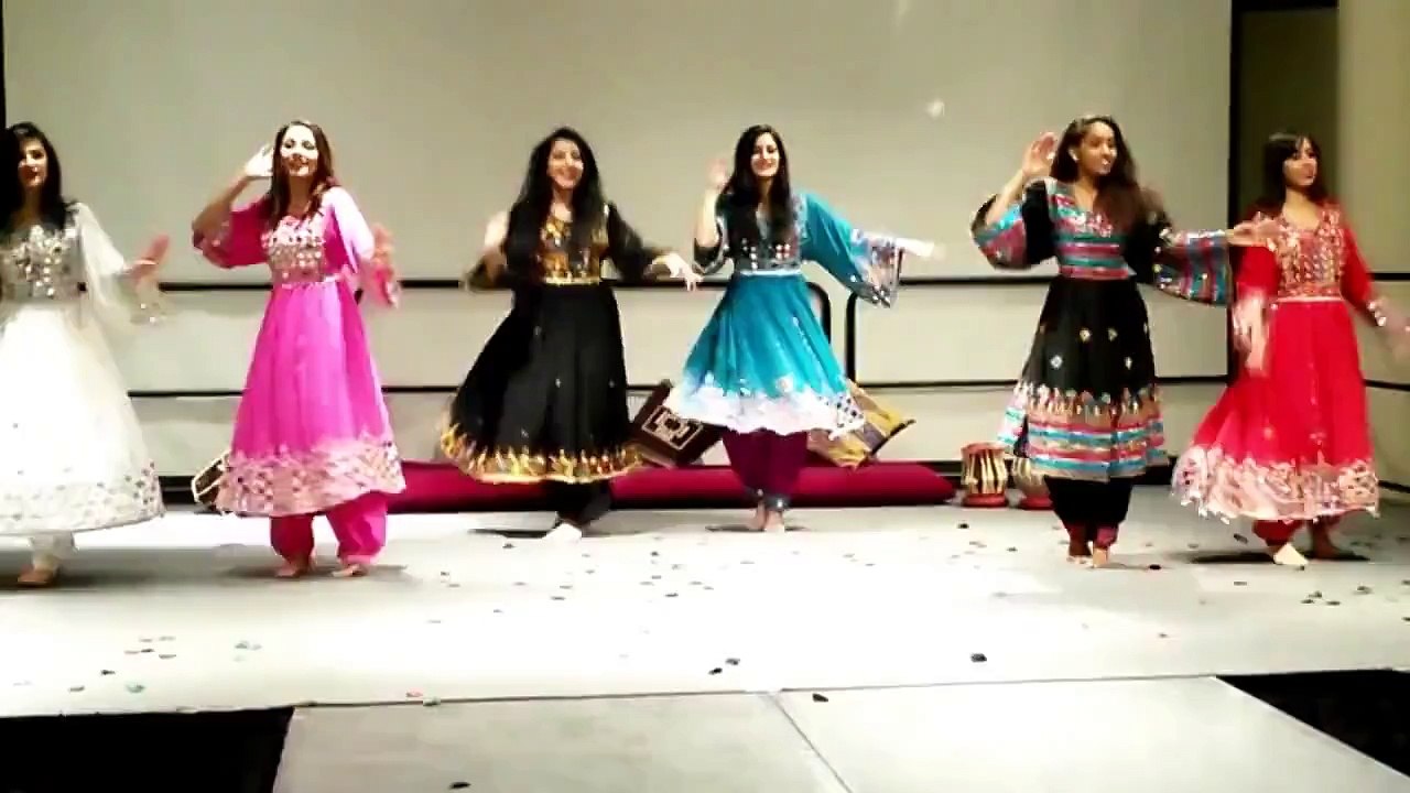 AFghani Girls Dancing